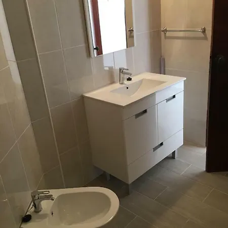 Apartamento Almerinda Apartment *